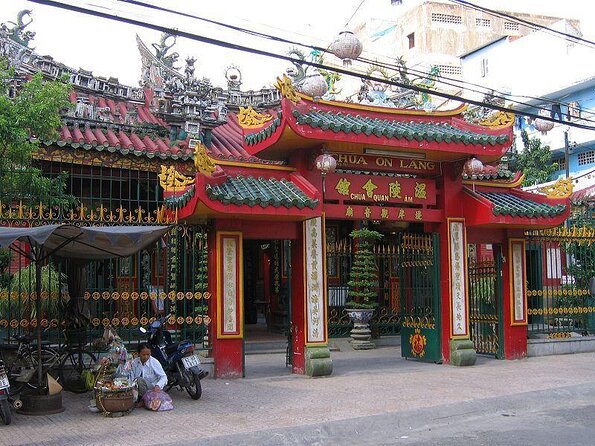 Ho Chi Minh Nightlife & Street Food Tour By Motorbike - Traveler Reviews