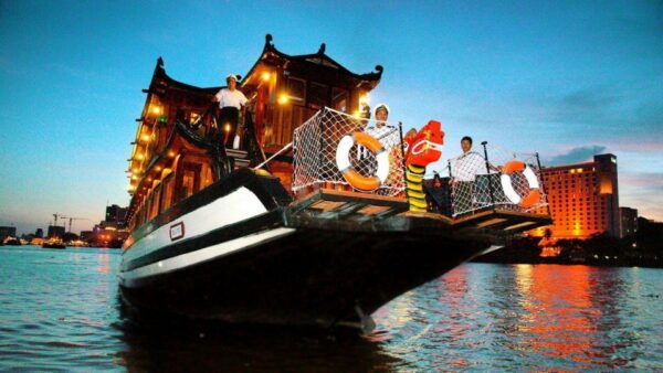 Ho Chi Minh: Private City Tour and Dinner Cruise With Buffet - Common Questions