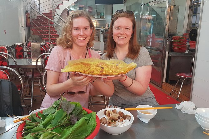 Ho Chi Minh Private Half Day Street Food Tour With Local Students - Cultural Experience
