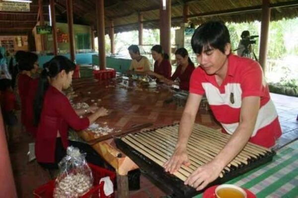 Ho Chi Minh Private Tour: Cu Chi Tunnels and Mekong Delta - Cultural Sensitivity