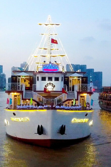 Ho Chi Minh: Saigon River Cruise With Buffet Dinner - Inclusions for Participants