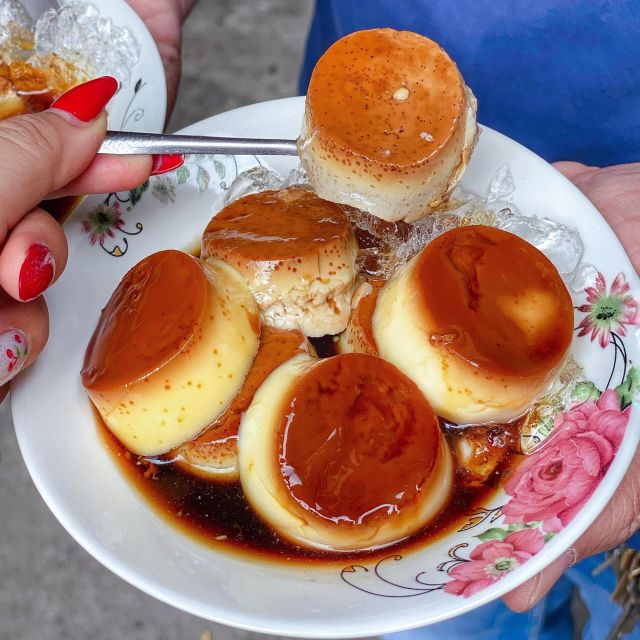 Ho Chi Minh: Super Niche Walking Street Food Tour With Local - Booking Details