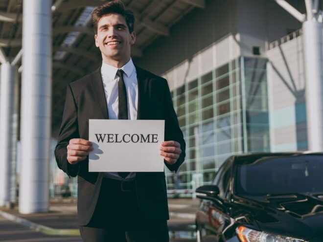 Ho Chi Minh: Tan Son Nhat Airport Private Car/Bus Transfer - Directions