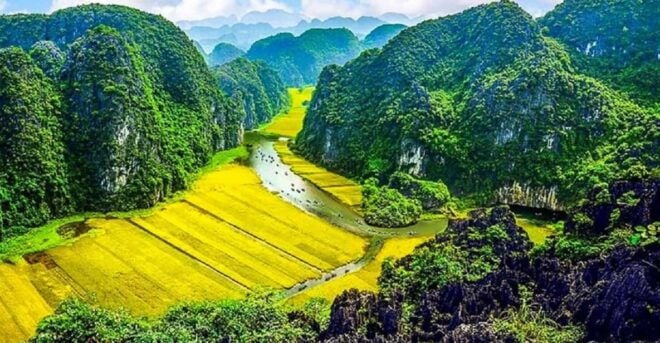 Hoa Lu and Tam Coc in Ninh Binh Full Day Tour - Scenic Experiences in Tam Coc