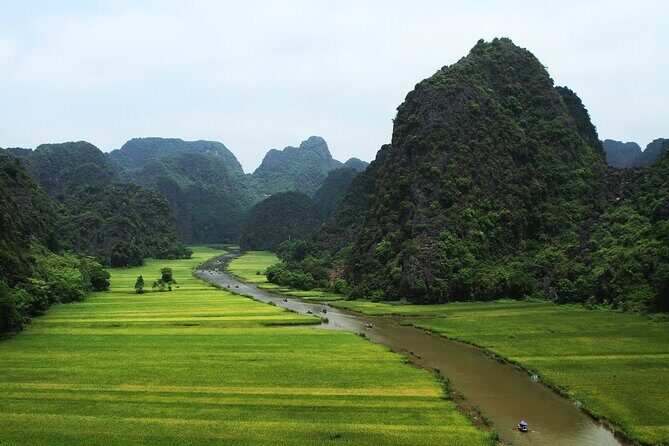 Hoa Lu and Tam Coc Luxury Day Tour - Exploring the Itinerary in Detail
