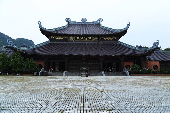 Hoa Lu and Tam Coc Luxury Day Tour - Summary: The Bottom Line