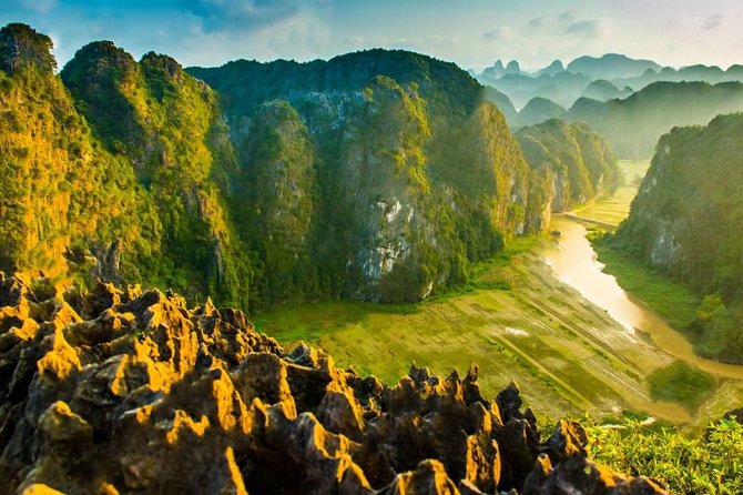Hoa Lu Citadel - Trang An - Mua Cave Full Day Ninh Binh Private Tour - Scenic Beauty and Historical Significance