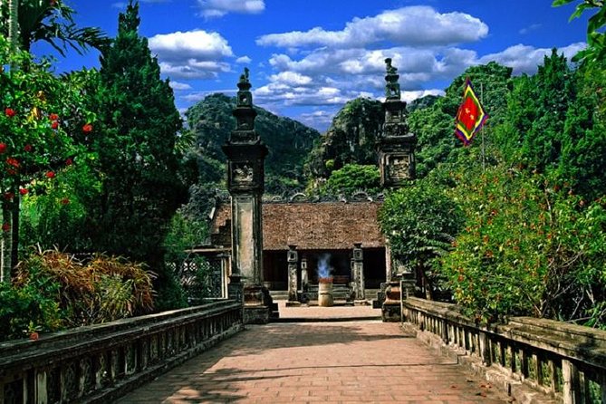 Hoa Lu - Mua Cave - Tam Coc Full Day - Group Tour - Best Price - Best Tour - Tour Highlights