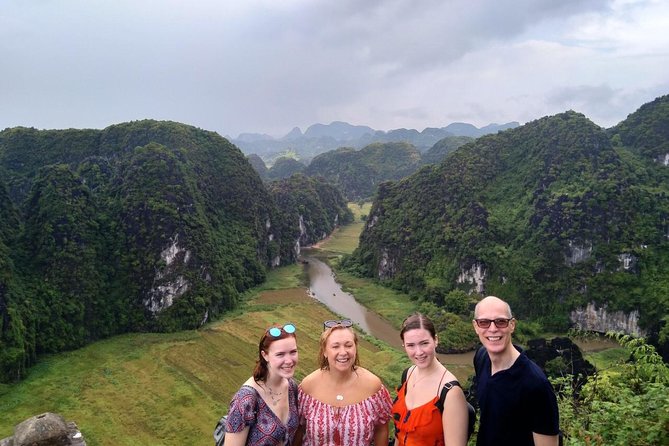 Hoa Lu - Mua Cave - Tam Coc/Trang An - DELUXE Small Group Tour - Tour Highlights