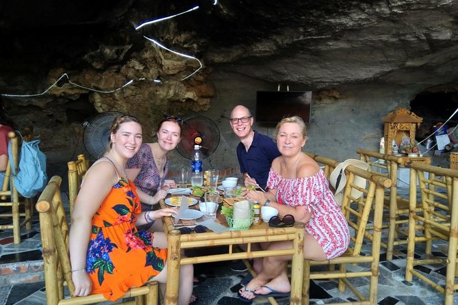 Hoa Lu - Mua Cave - Tam Coc/Trang An - DELUXE Small Group Tour - Meeting and Pickup Details