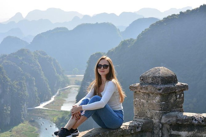 Hoa Lu - Mua Cave - Trang an Boat Ride Landscape - Mua Caves Spectacular Vantage Points