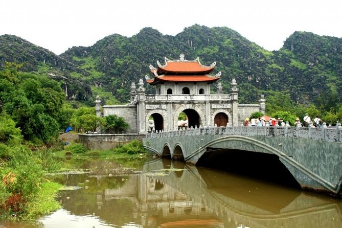 Hoa Lu - Tam Coc - Bike Full Day Trip - Duration: 1 Hour