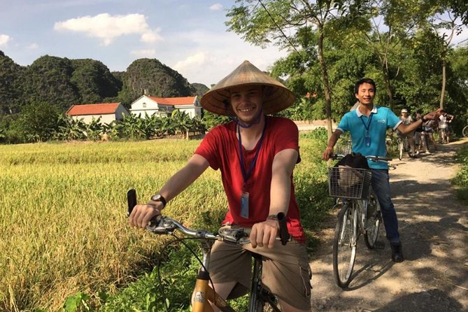 Hoa Lu - Tam Coc: Boat Trip and Bicycle Ride - Traditional Ninh Binh Goat Meat Meal