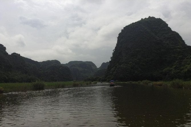 Hoa Lu Tam Coc Full Day - Deluxe Group Tour - Meeting and Pickup