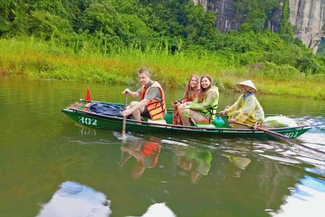 Hoa Lư Tam Coc Full Day Including Buffets Lunch - Activities and Highlights of the Tour