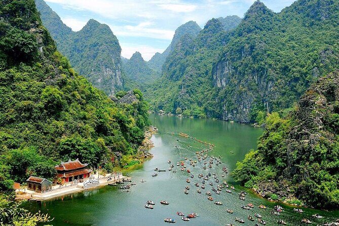 Hoa Lu Tam Coc Luxury Full Day Tour - Good To Know