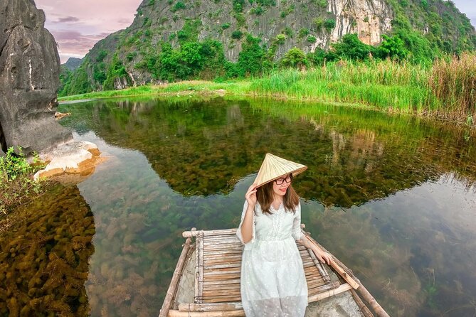 Hoa Lu - Tam Coc - Mua Cave Small Group -Buffet Lunch - Limousine - Free Cancellation