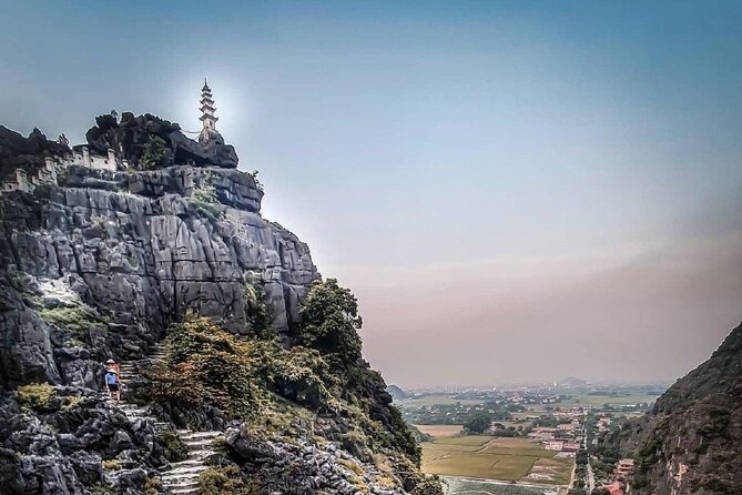 Hoa Lu, Tam Coc, Mua Cave Via Bike & Boat - Top Rated Tours 1 Day - Common Questions