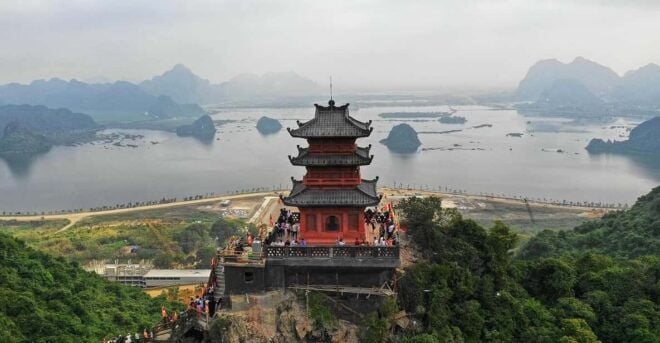 HOA LU – TRANG AN - CAVE TOUR - 1 DAY TRIP BY LIMOUSINE - Culinary Experience