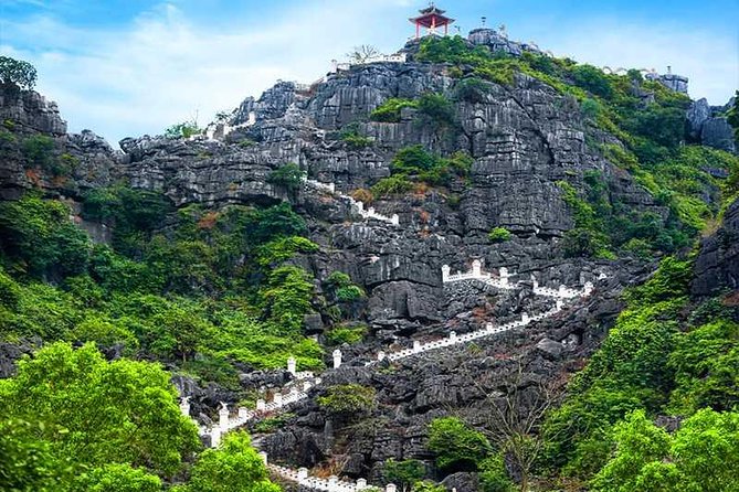 Hoa Lu - Trang an - Mua Cave- 1 Day Trip From Hanoi by Limousine and Small Group - Boat Trip to Trang An Complex (Grottos)