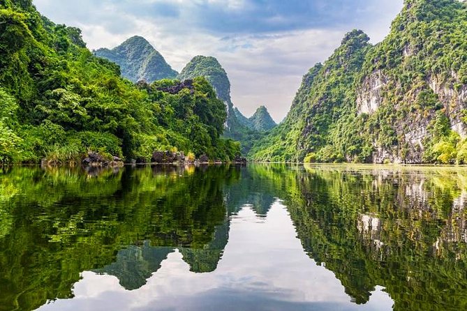 Hoa Lu - Trang An - Mua Cave Day Tour: Boat, Bike, Buffet Lunch - Directions