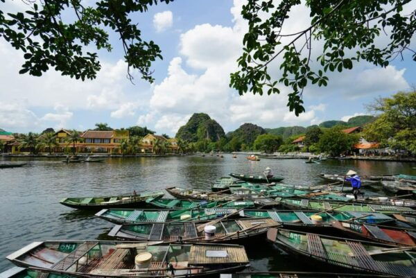 Hoa Lu - Trang An-Mua Cave Full Day With Buffet Lunch - Customer Reviews and Testimonials
