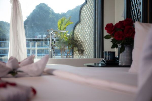 Hoan Kiem: 3-Day Lan Ha Bay Cruise With Private Balcony Room - The Sum Up