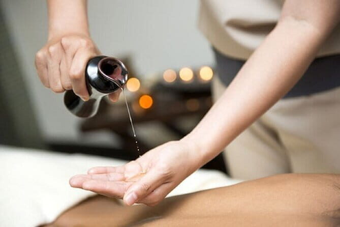 Hoang's Spa Relaxing Hot Stone Massage - What to Expect During Your Hot Stone Massage