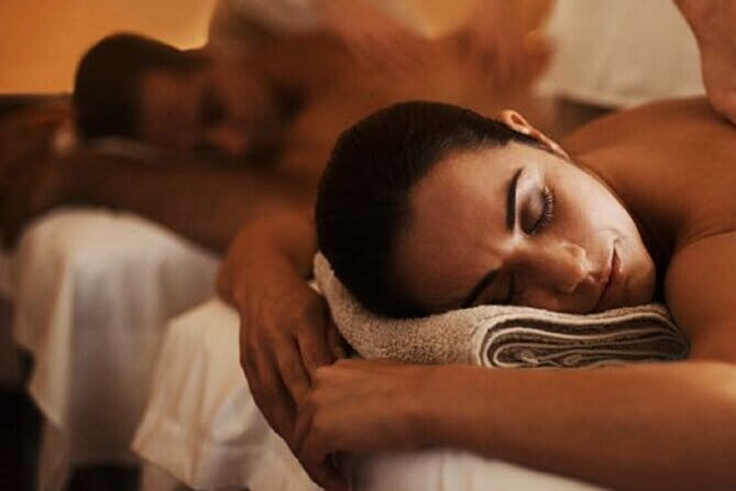 Hoang's Spa Relaxing Hot Stone Massage - Why It’s a Great Choice for Travelers