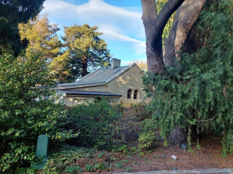 Hobart Attractions Bus: HOBART SHORE EXCURSION - An Introduction to the Hobart Attractions Bus Tour