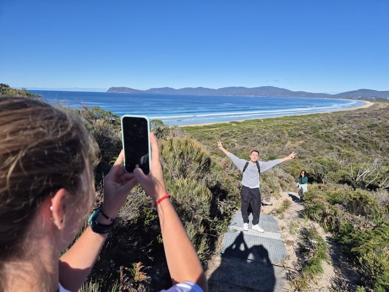 Hobart: Bruny Island Adventure - Hike, Highlights & Tastes - An early start for a full day out
