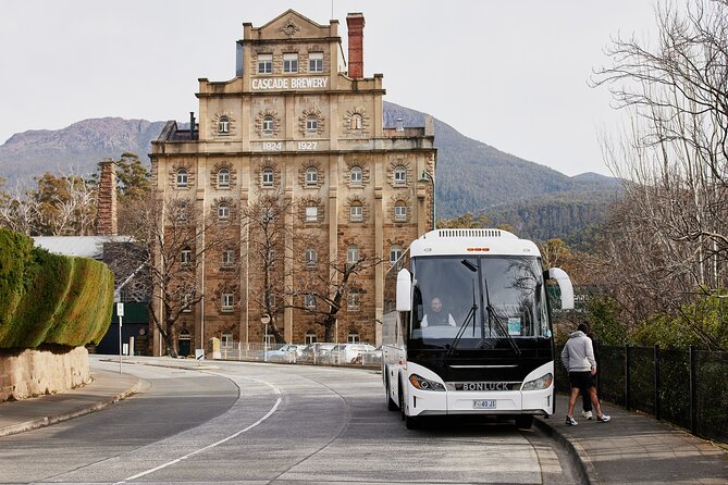 Hobart Half-Day Sightseeing City Tour - The Sum Up