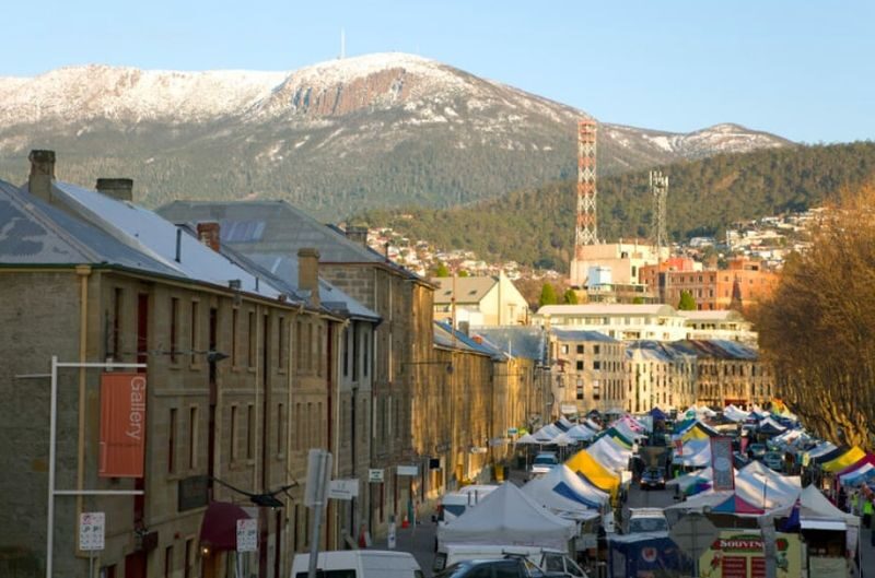 Hobart Highlights Day Tour - Wicked Cheese adds a small local taste