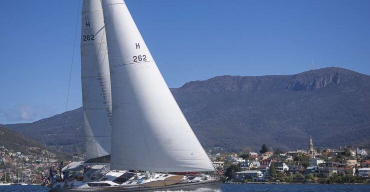 Hobart: Luxury Yacht Scenic Sailing Tour With Snacks - Activity Details