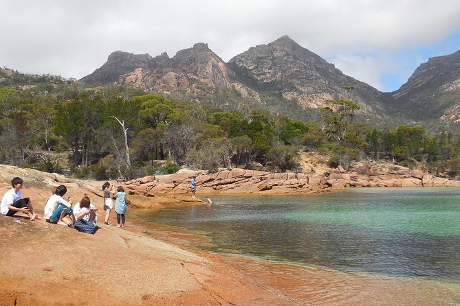 Hobart to Launceston via Wineglass Bay - Active One-Way Day Tour - Visit Freycinet Marine Farm