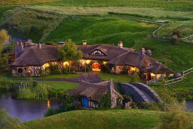 Hobbiton Movie Set and Hamilton Gardens Small Group-from Auckland - Who Is This Tour Best For?