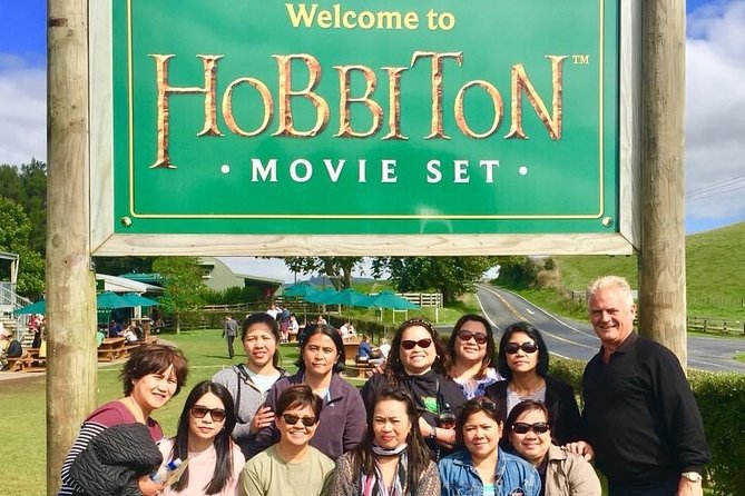 Hobbiton Movie Set and Waitomo Glowworm Caves Guided Day Trip From Auckland - Tour Duration and Pickup Information