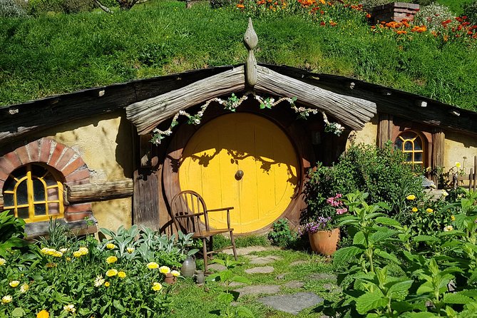 Hobbiton Movie Set Luxury Private Tour From Auckland - Itinerary