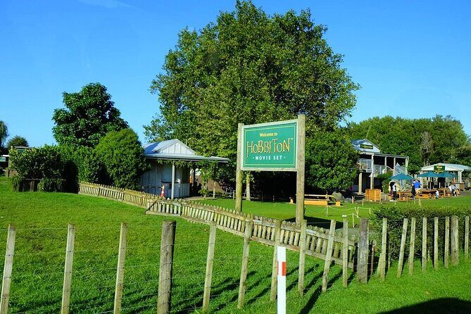 Hobbiton Movie Set Private Transfer - SUV - Why Choose a Private Transfer to Hobbiton?