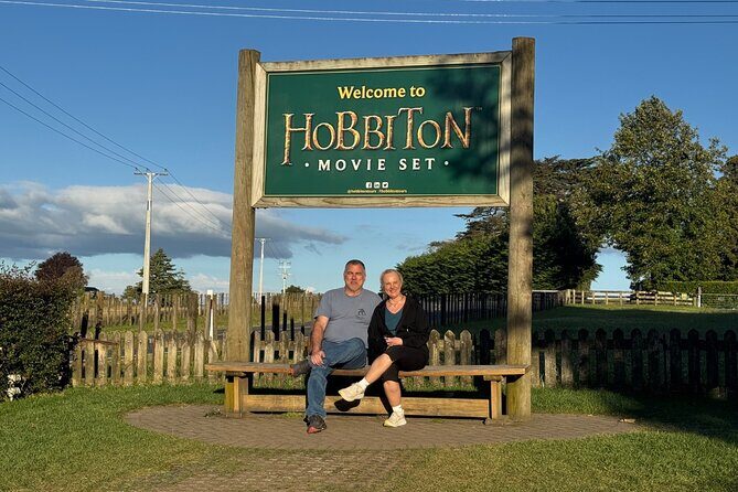 Hobbiton Movie Set Private Transportation for Families and Groups - The Return Journey: Relaxing and Stress-Free
