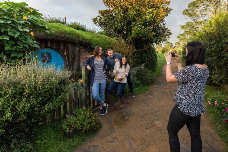 Hobbiton Movie Set & Rotorua Premium Day Tour From Auckland - Tour Details