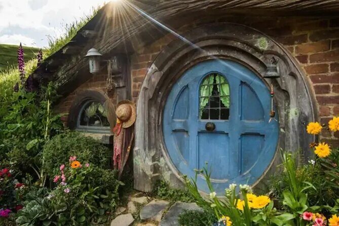 Hobbiton Movie Set Small Group Private Transfer from Auckland - Good To Know