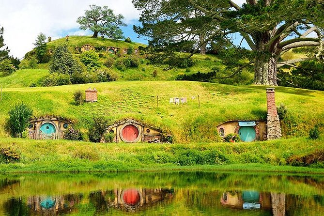 Hobbiton Movie Set Tour From Auckland - Languages and Transportation