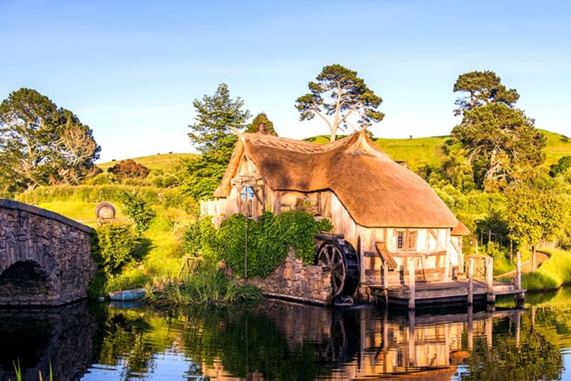 Hobbiton & Rotorua with Wai-O-Tapu Small Group Tour - The Auckland drive: convenient, but a long haul