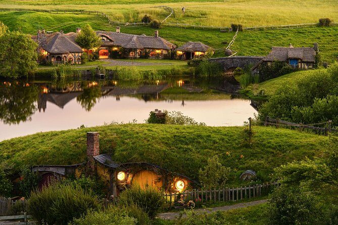 Hobbiton & Waitomo Caves Exclusive Luxury Day Tour From Auckland - What We Loved About This Tour