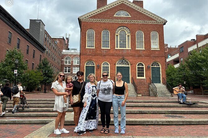 Hocus Pocus Film and Tour. See the Movie Walk the Magic - A Fun and Quirky Way to Experience Salem