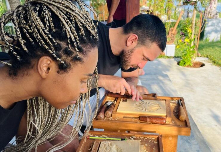 Hoi An: 3-Hour Wood Carving Class With Local Artist - Experienced Instructor Details
