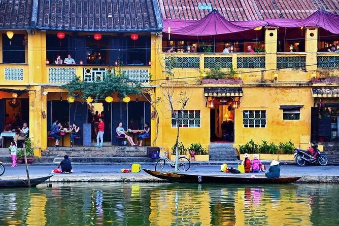 Hoi An Ancient City Walking Private Tour In The Morning or Afternoon - Historical Landmarks