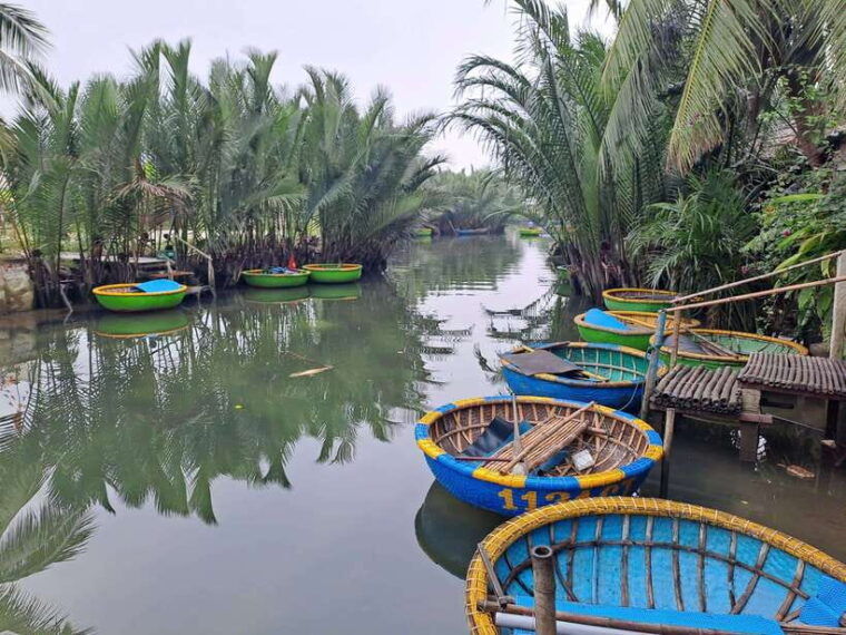 Hoi an Basket Boat Ride-Fishing Exprience at Coconut Forest - Witnessing Local Boat Rowing Performances