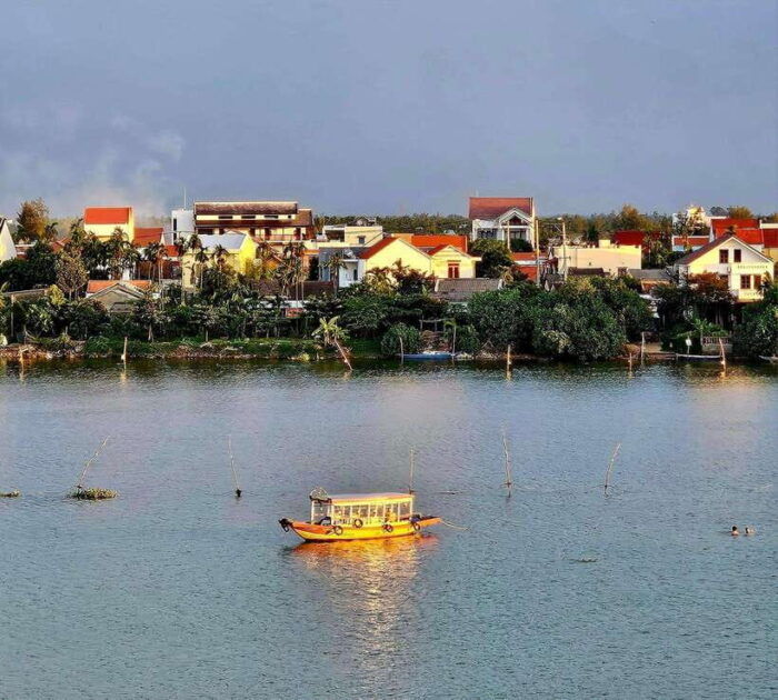 Hoi An: Basket Boat Tour by River Boat and Lantern Release - Inclusions and Important Information